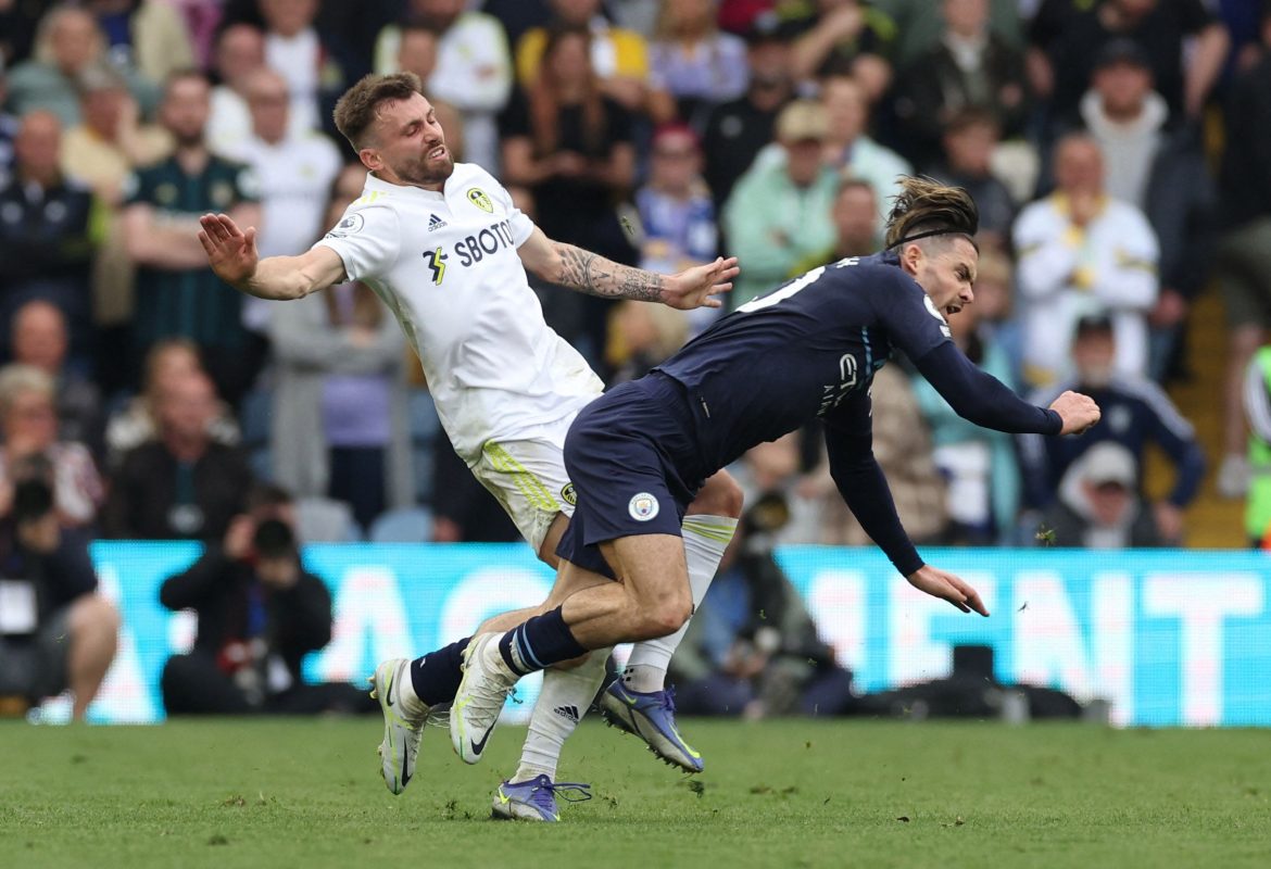 Expert makes Leeds injury claim on Stuart Dallas