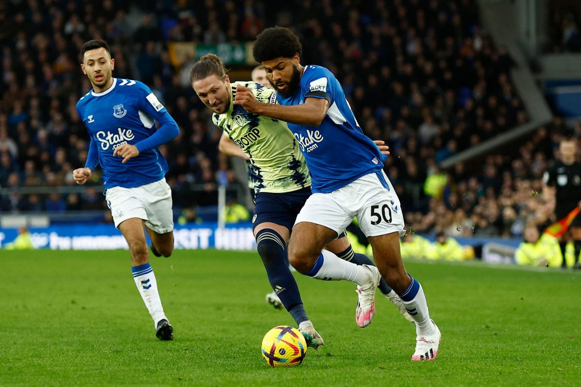 Dyche must cash in on Everton dud who’s “not good enough”, his value has risen 2,616% – opinion
