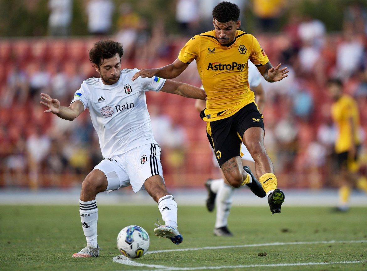 Palace facing battle for Morgan Gibbs-White